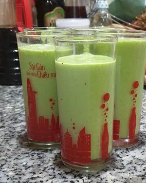 moringa-smoothie-klein-blog