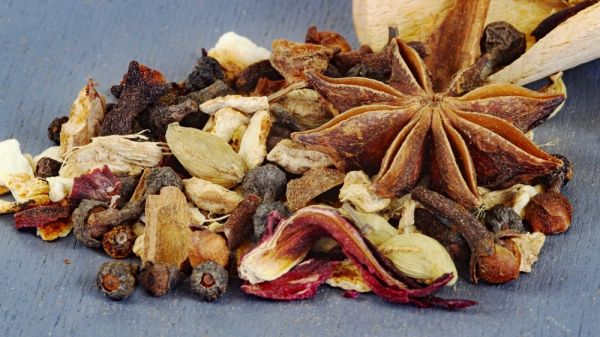 Punsch- und Glühweingewürz mit Vanille