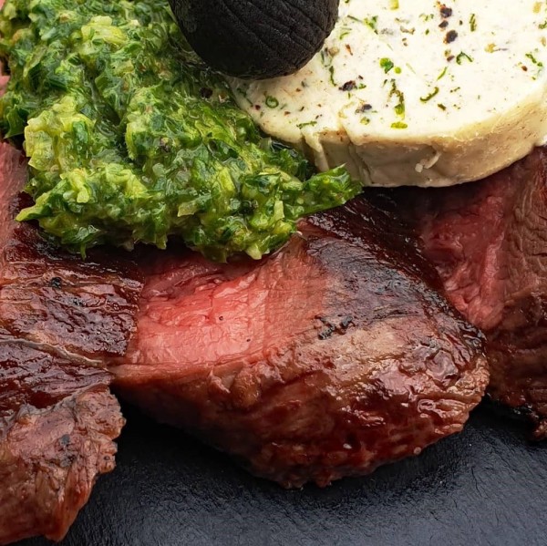 Chimichurri-auf-steak